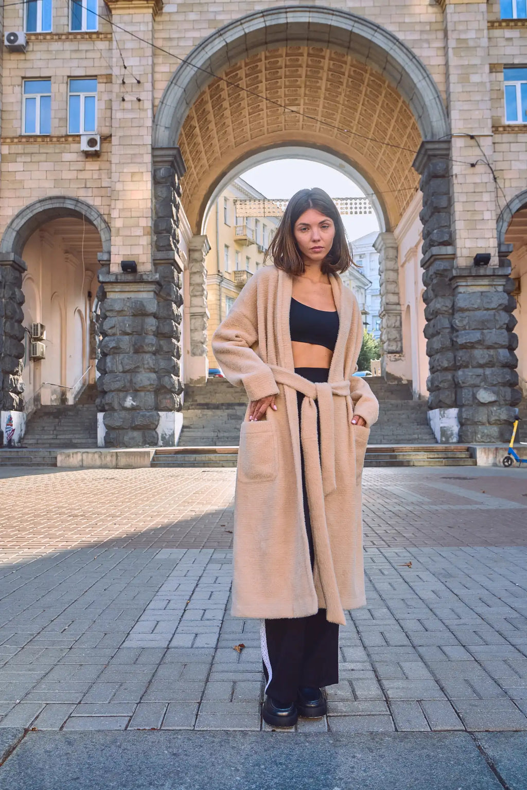 beige